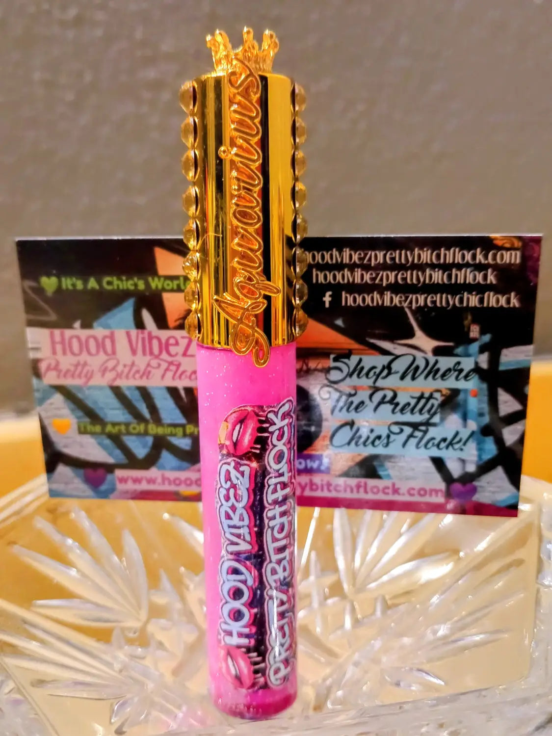 Pretty B*tch Wet Wet™ | Juicy Glitter-Infused Lip Gloss